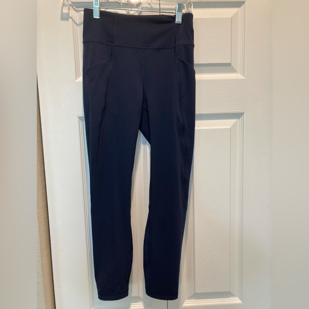Lululemon navy leggings size 4